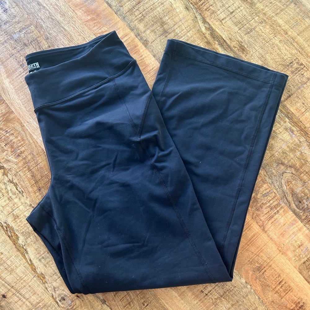 Duluth Trading Co Noga Classic Straight Leg Pants Black Womens Medium x 29